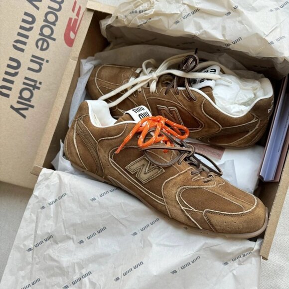 Miu Miu X New Balance 530 - Picture 1 of 6